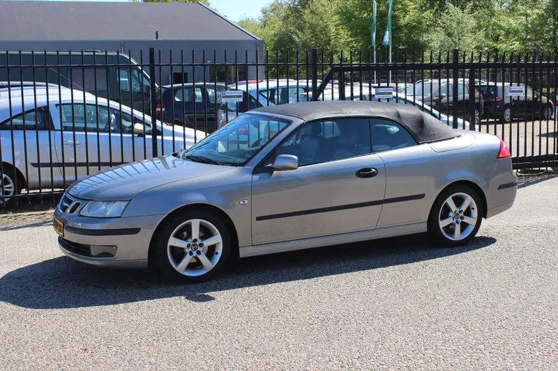Saab 9-3 (2004)