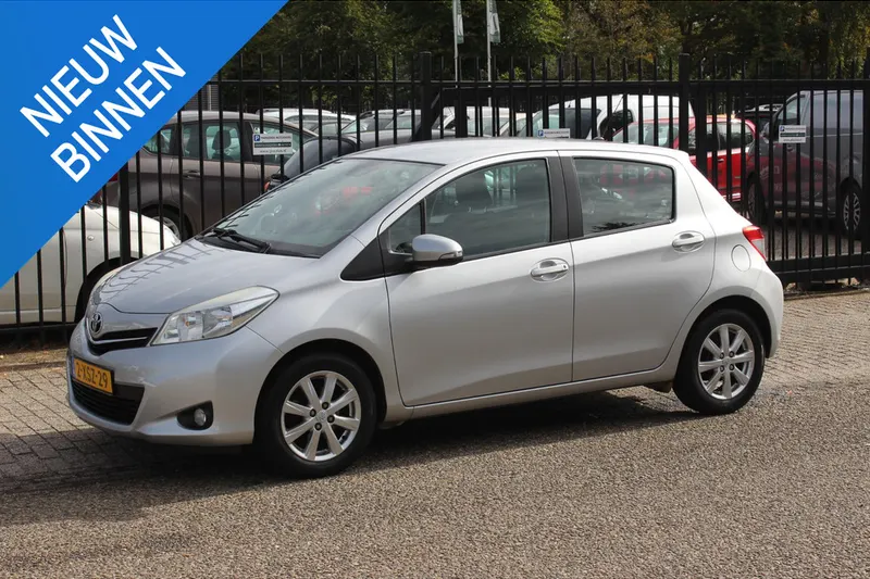 Toyota Yaris (2013)