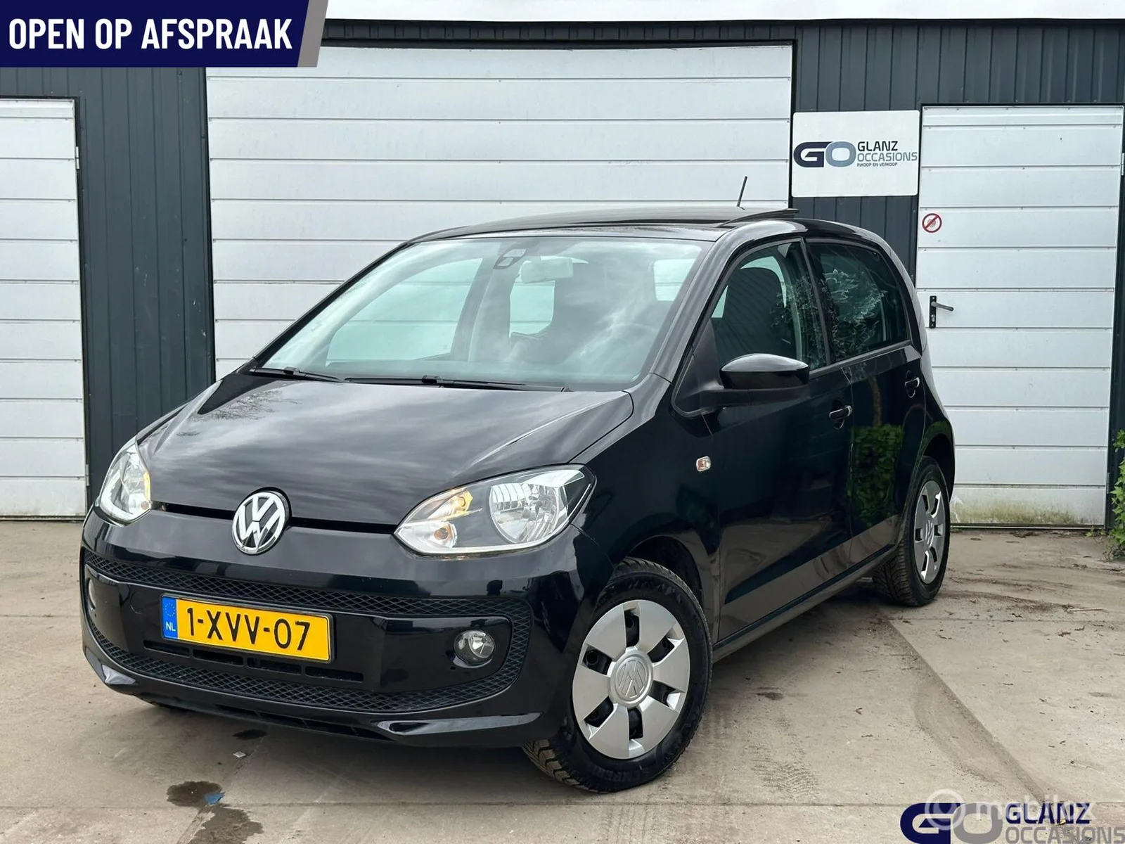 Volkswagen Up! (2014) — foto 1