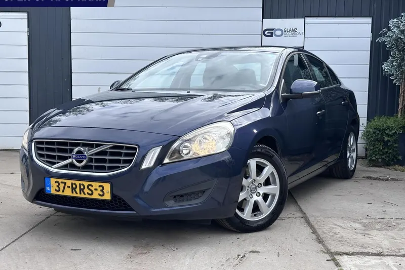 Volvo S60 (2011)