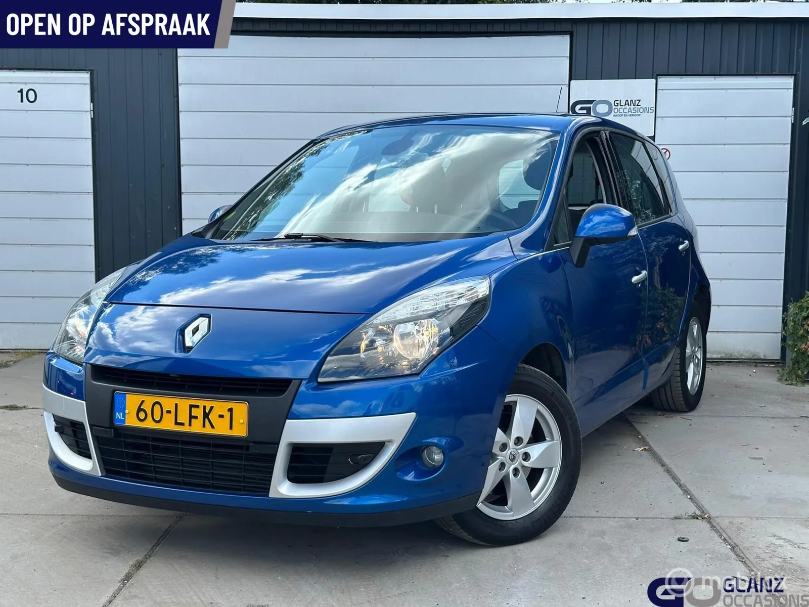 Renault Scénic (2010) — foto 1