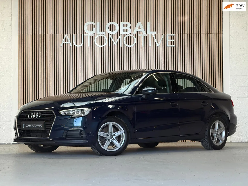 Audi A3 (2017) — foto 1