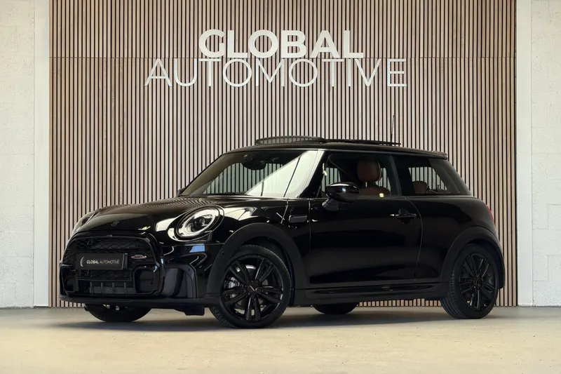 MINI Cooper (2021)