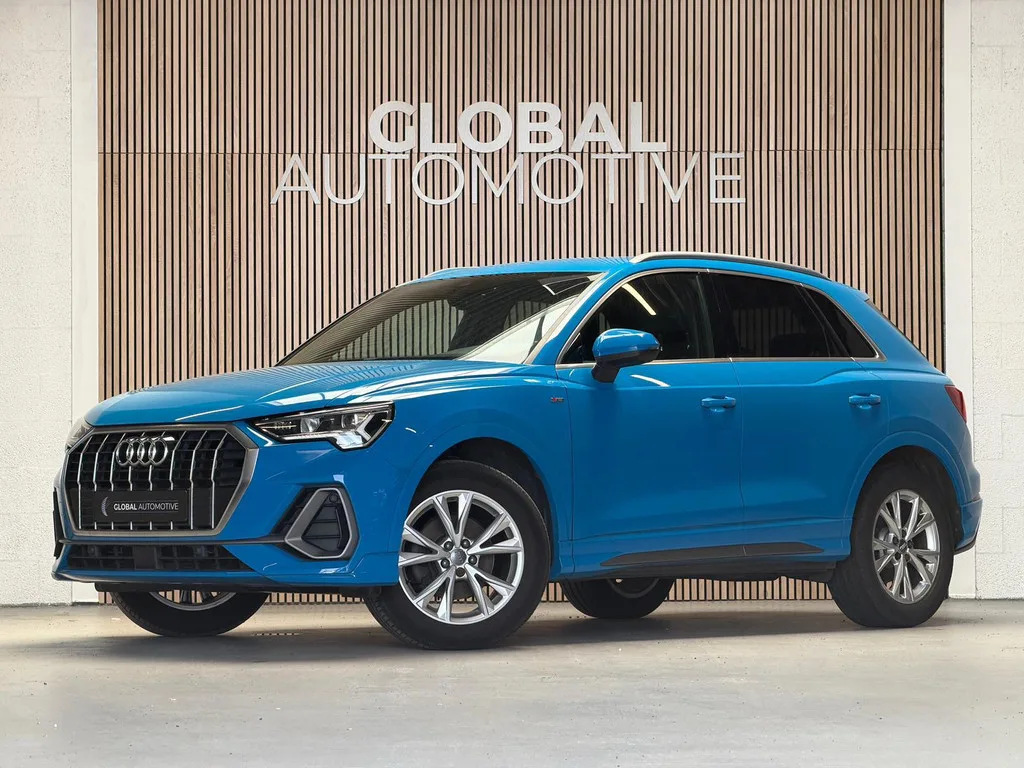 Audi Q3 (2018) — foto 1