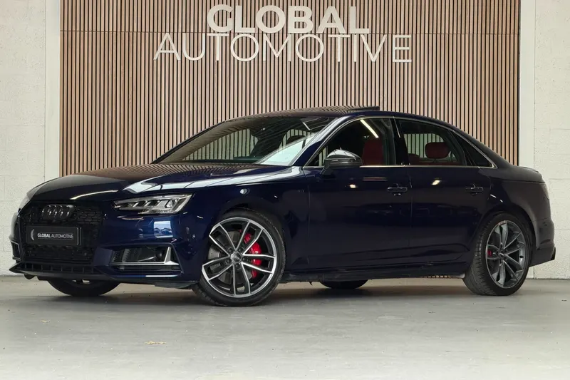 Audi A4 (2016)