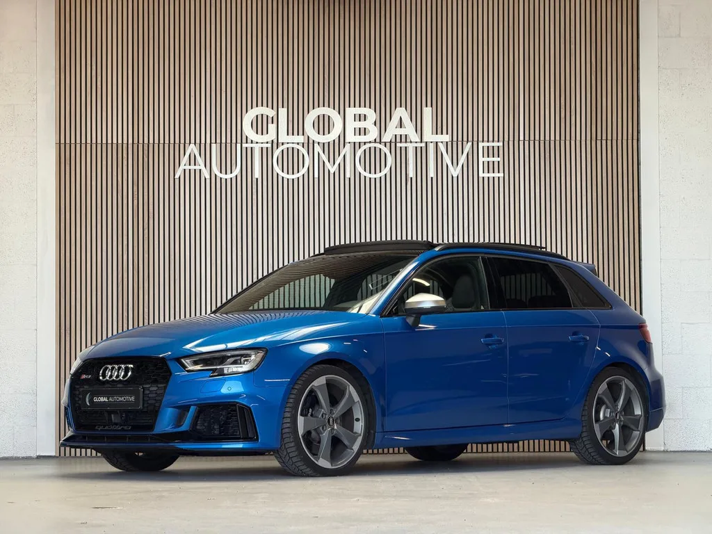 Audi RS 3 (2018) — foto 1