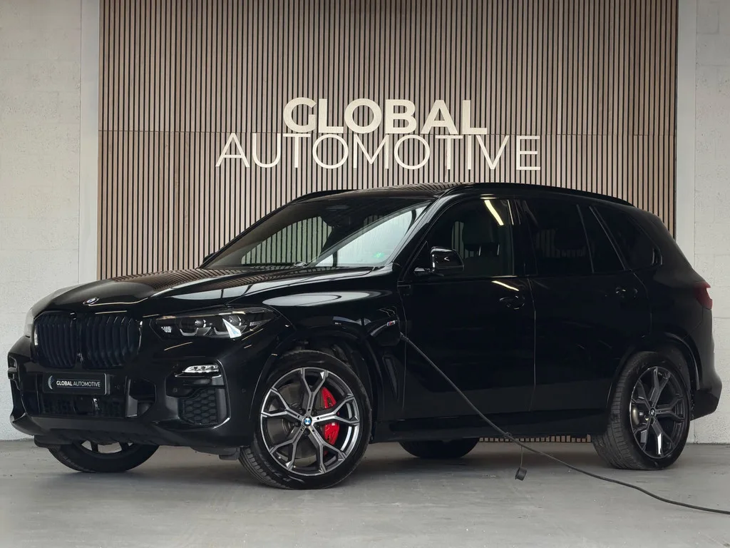 BMW X5 (2021) — foto 1