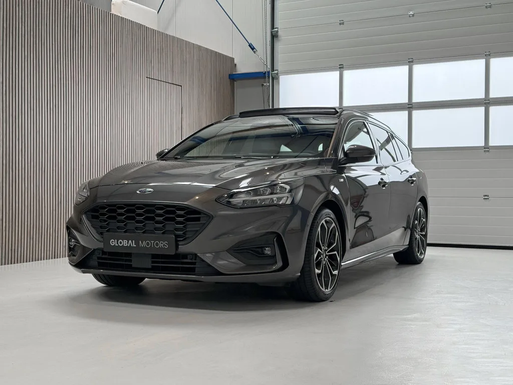 Ford Focus (2020) — foto 1