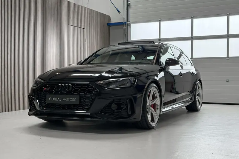 Audi RS 4 (2020)