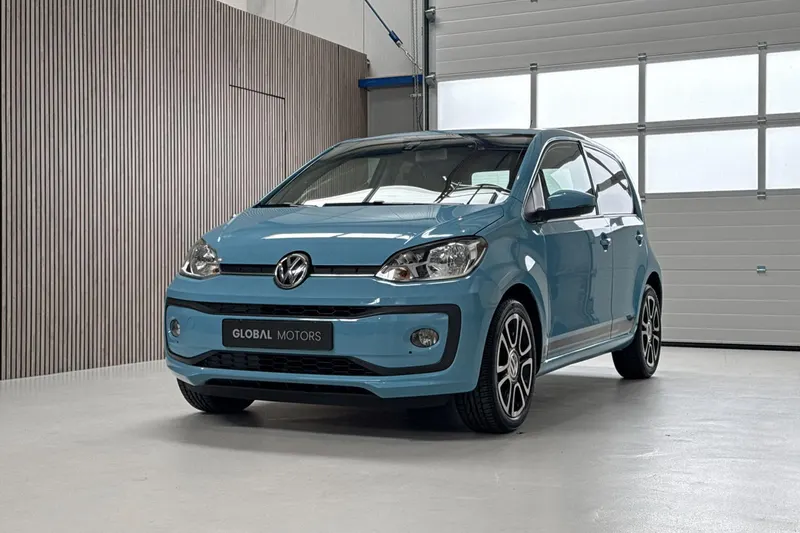 Volkswagen Up! (2017)