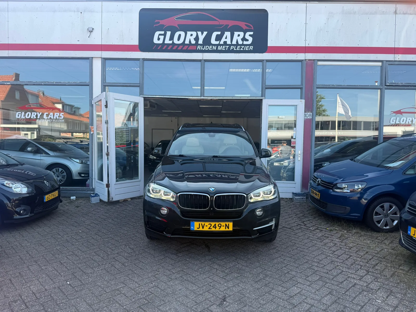 BMW X5 (2014) — foto 1