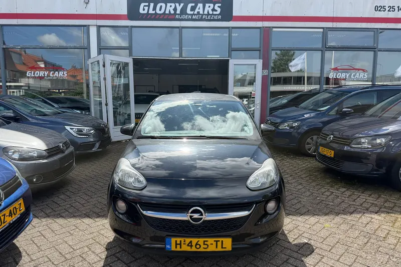 Opel Adam (2013)