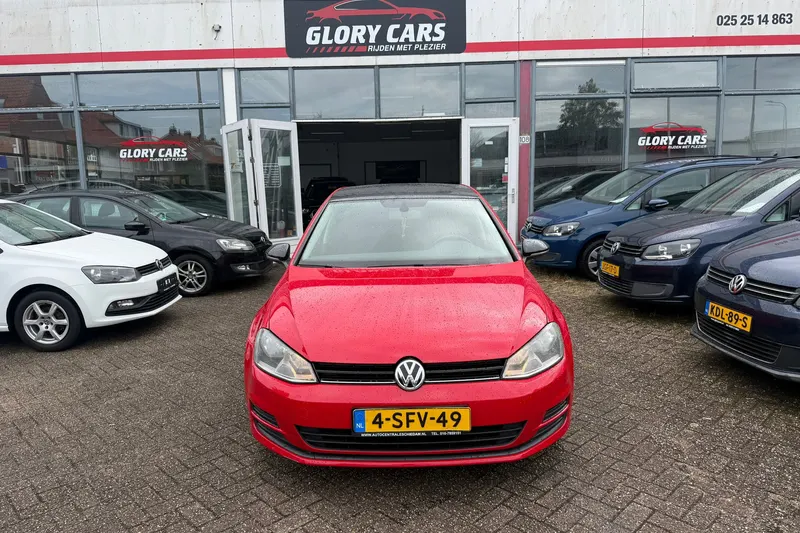Volkswagen Golf (2012)