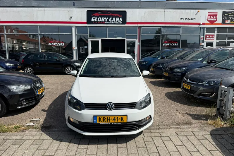 Volkswagen Polo (2015)