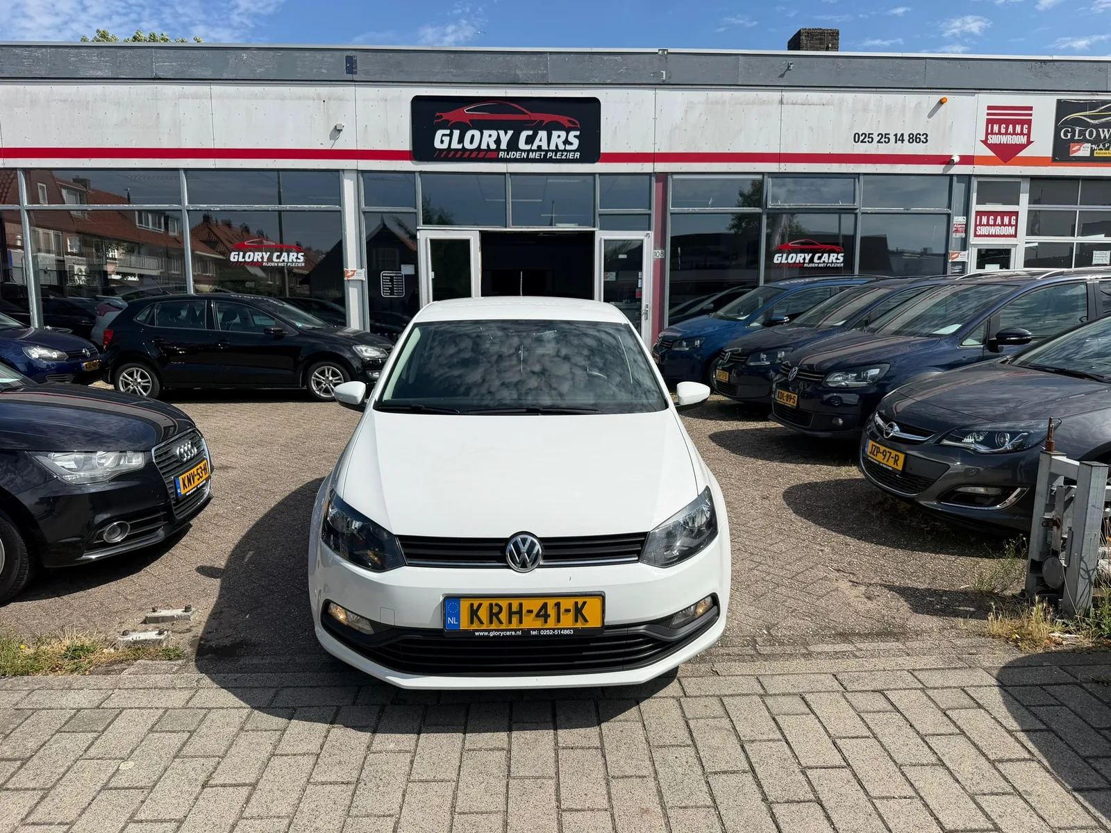Volkswagen Polo (2015) — foto 1