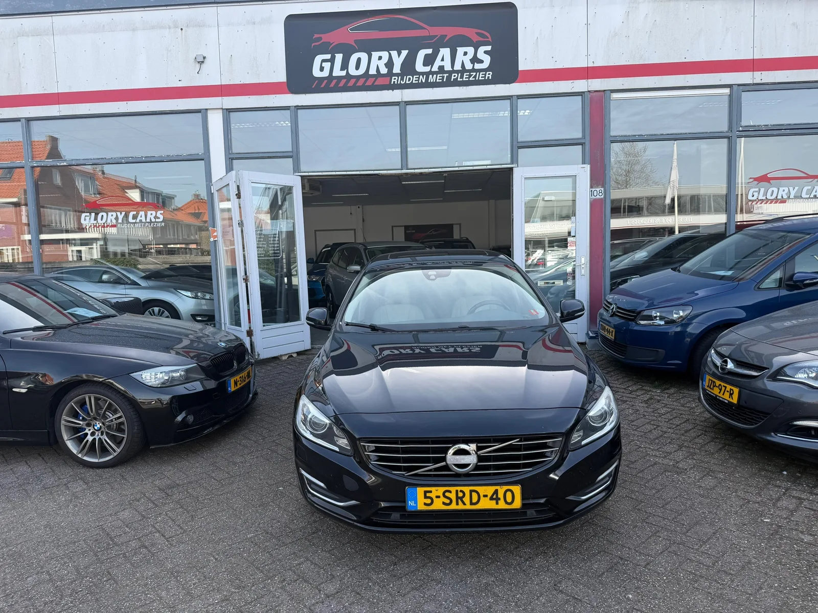 Volvo V60 (2013) — foto 1
