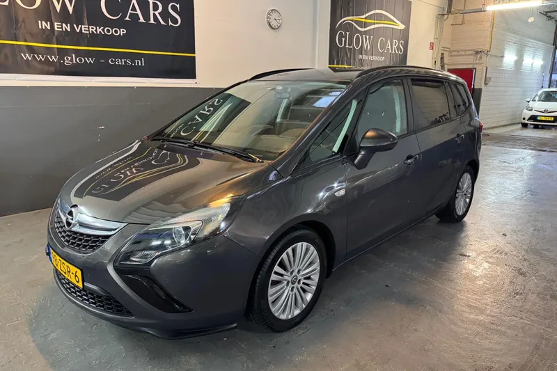 Opel Zafira (2013)