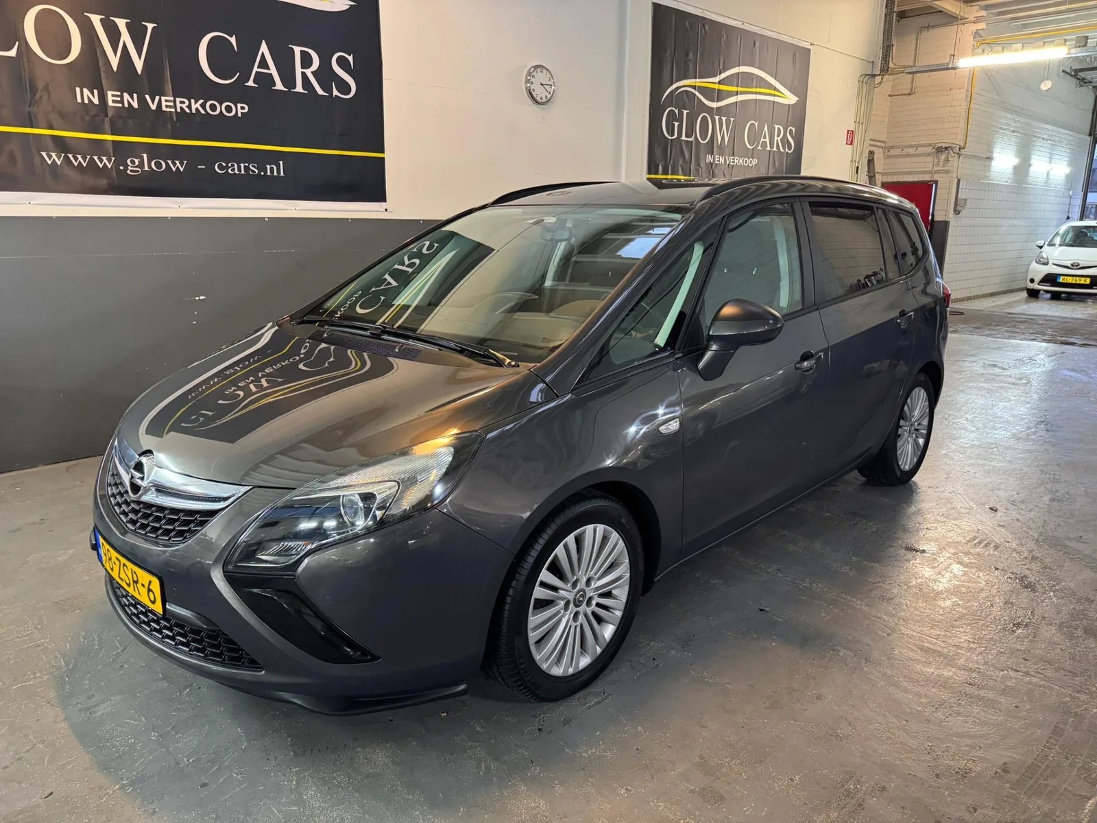 Opel Zafira (2013) — foto 1