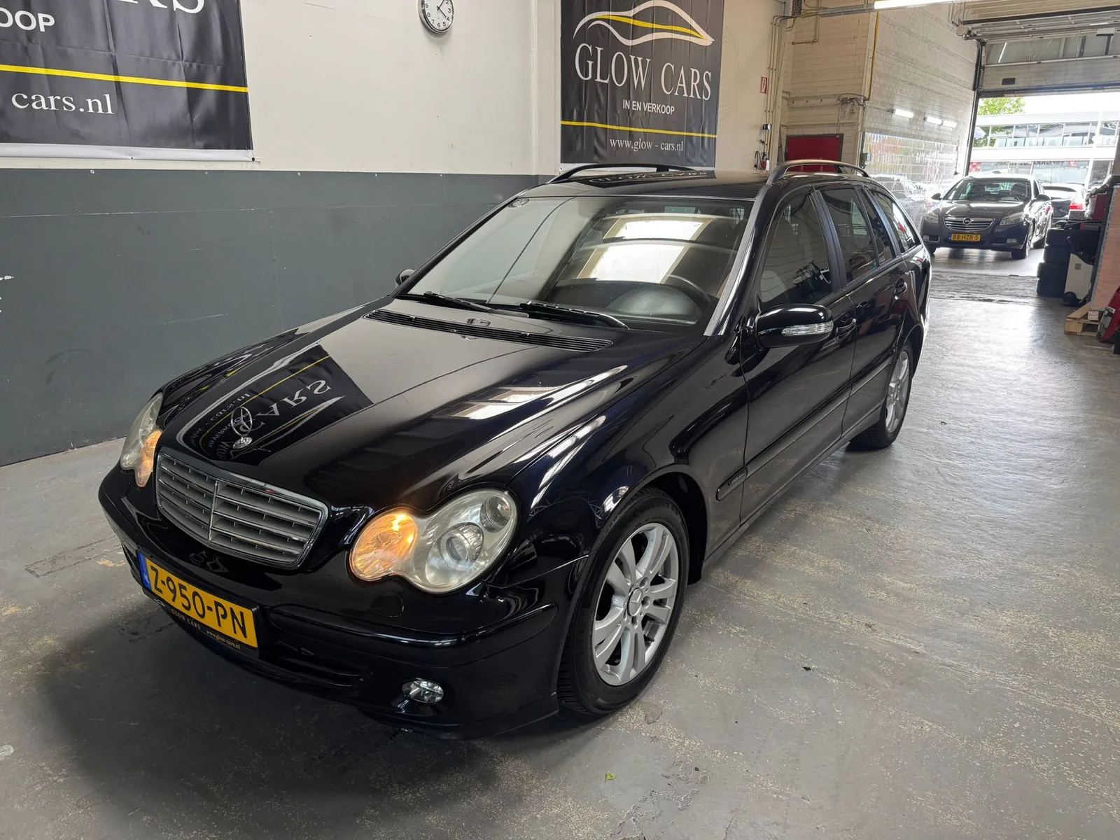 Mercedes-Benz C-Klasse (2006) — foto 1