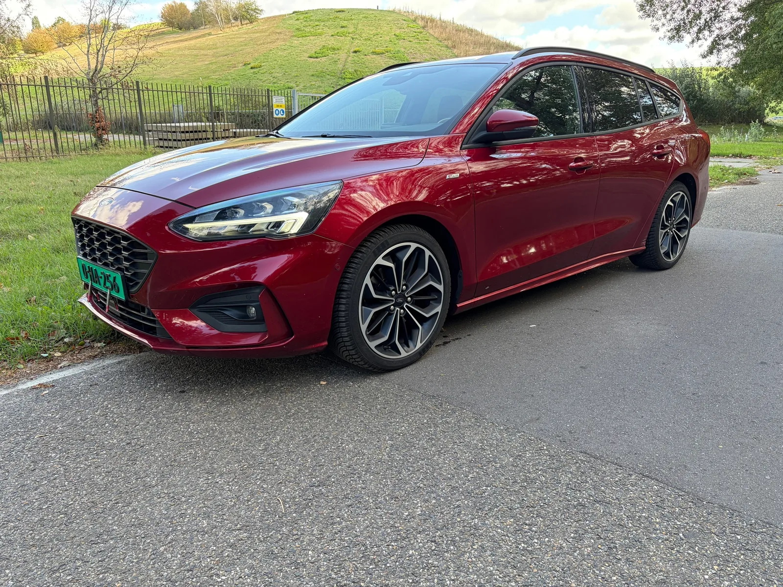 Ford Focus (2019) — foto 1