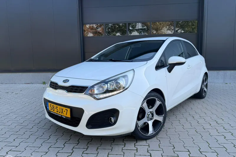 Kia Rio (2011)