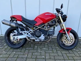 Ducati M900 Monster (1993) — foto 1