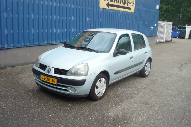 Renault Clio (2004)