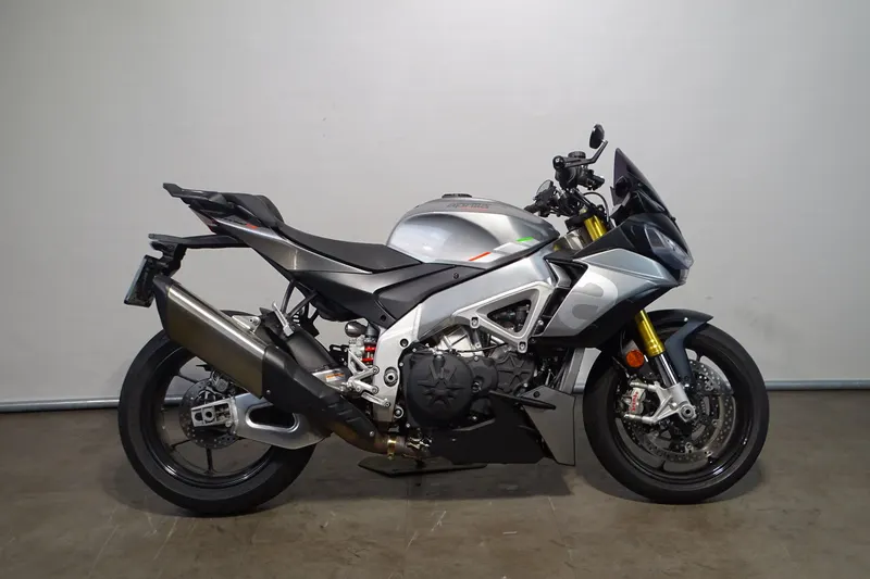Aprilia Tuono V4 1100 (2022)