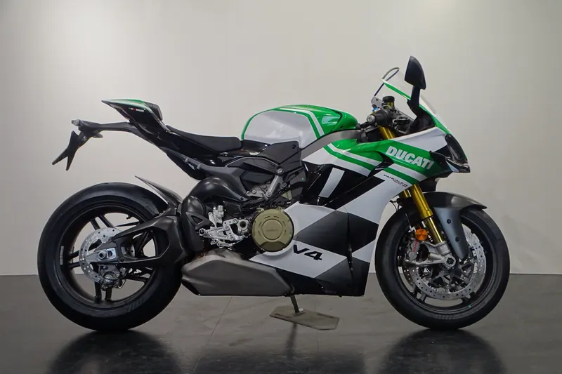 Ducati Panigale V4 (2025)