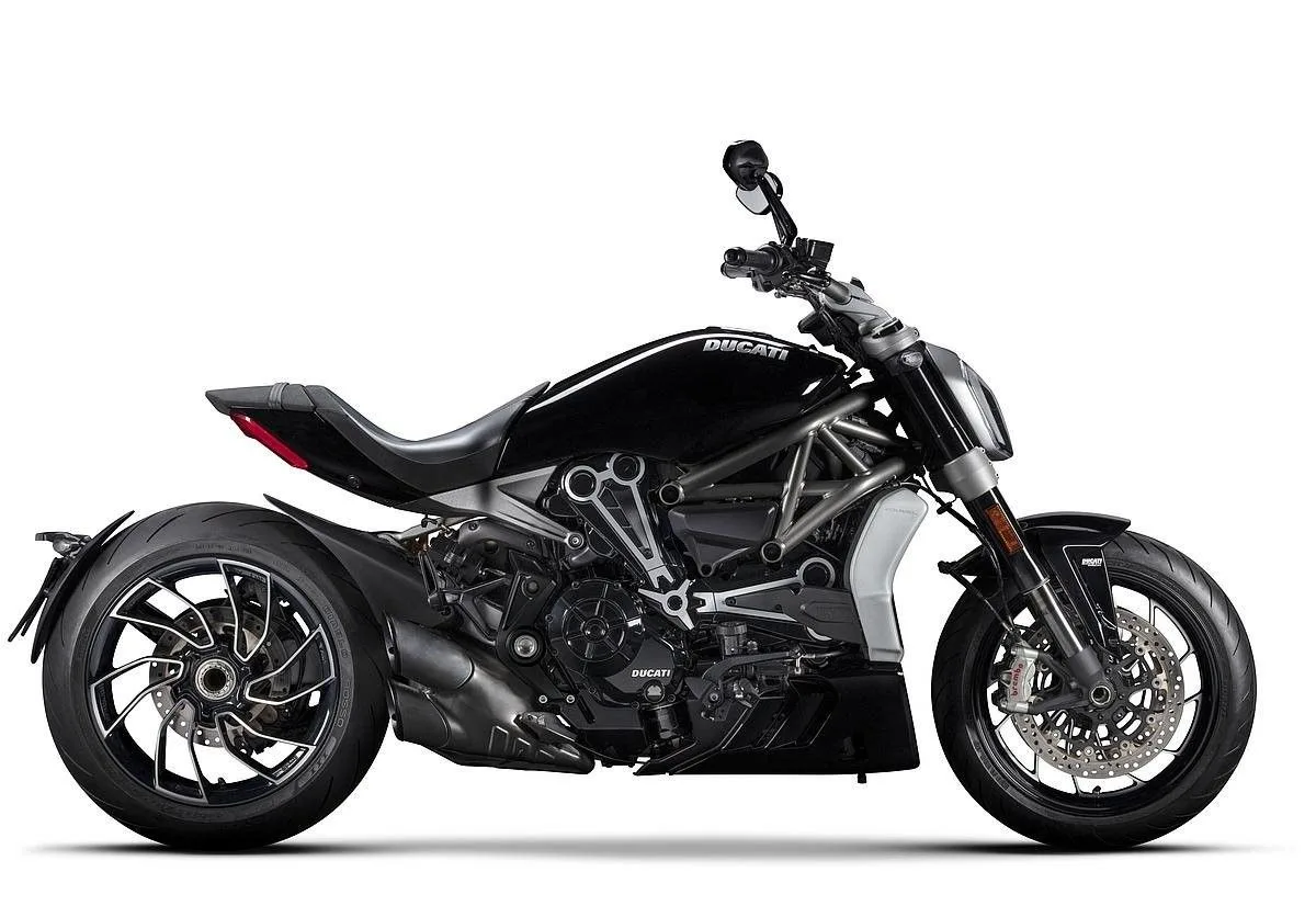Ducati Xdiavel S (2026) — foto 1