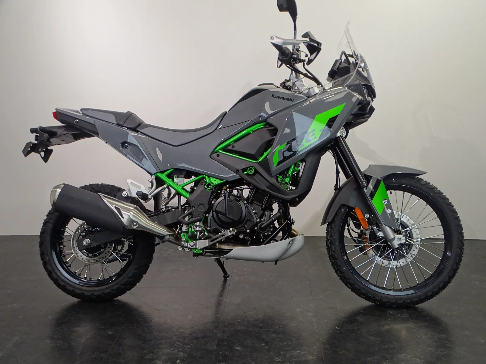Kawasaki KLE500 SE (2026) — foto 1