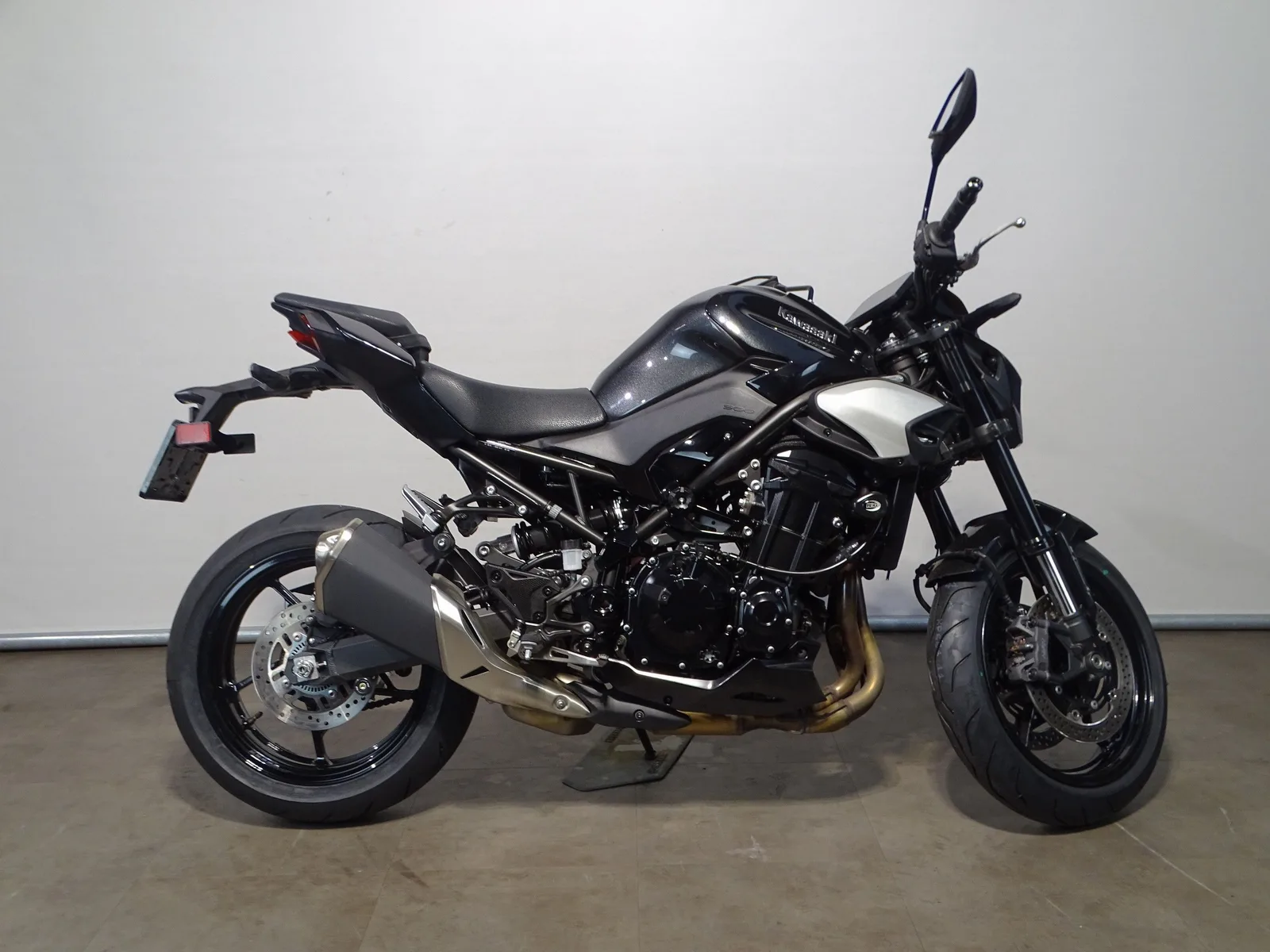 Kawasaki Z900 (2025) — foto 1