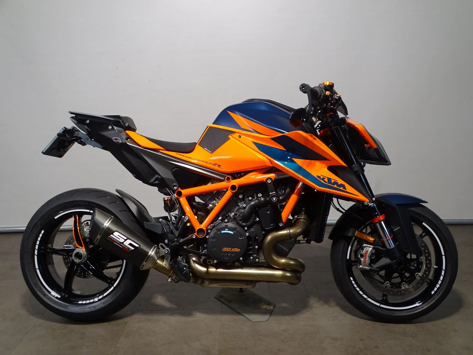 KTM 1290 Super Duke R (2021) — foto 1