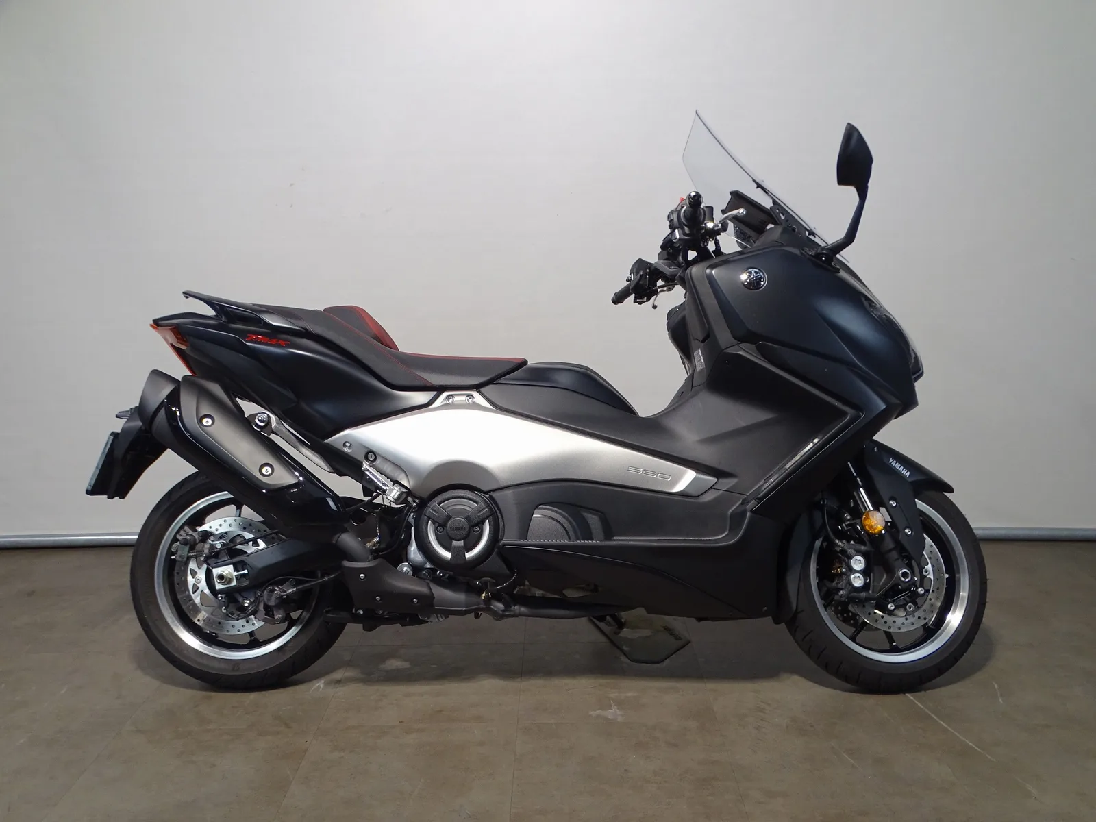 Yamaha TMAX 560 (2026) — foto 1