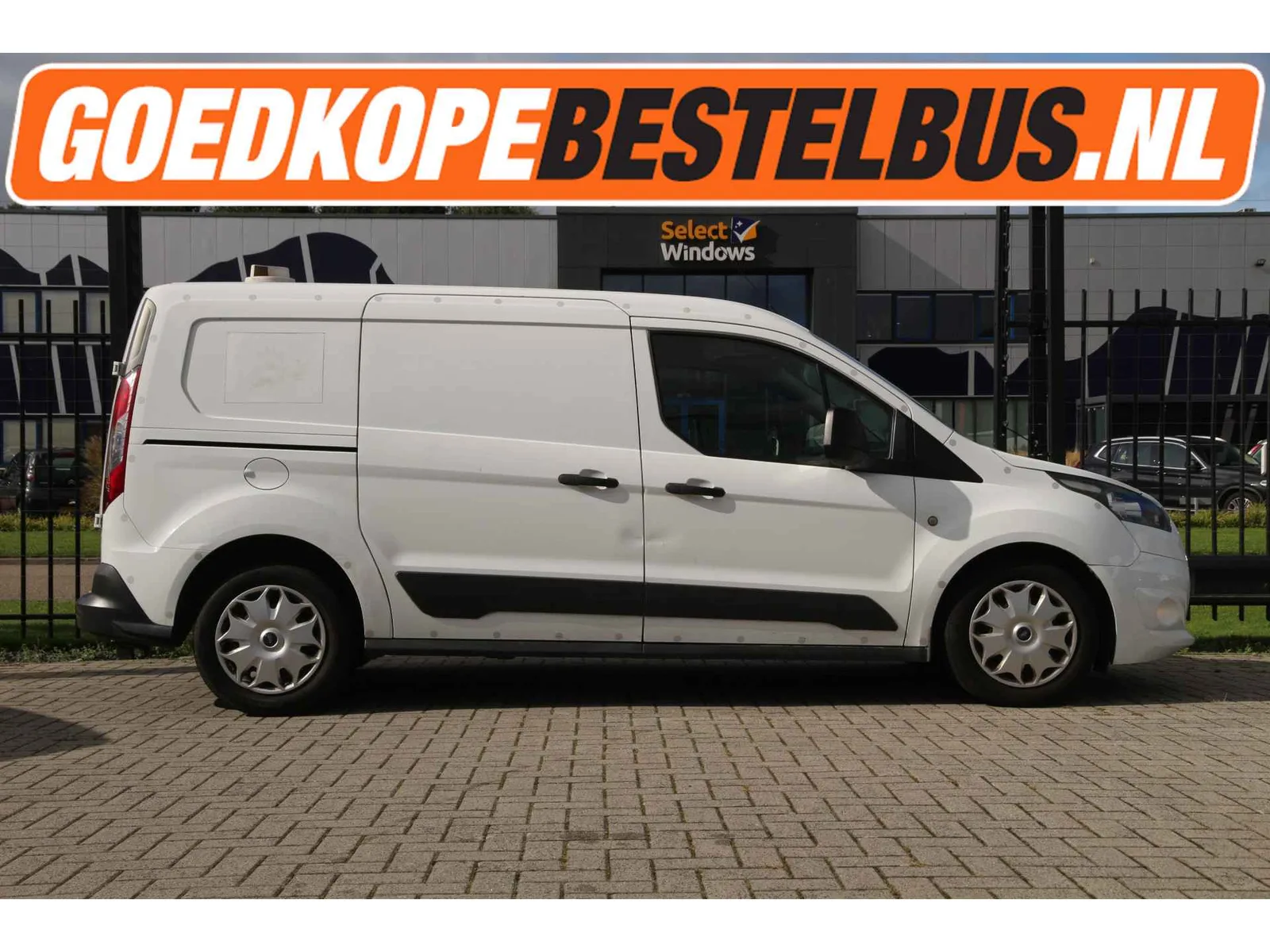 Ford Transit Connect (2015) — foto 1