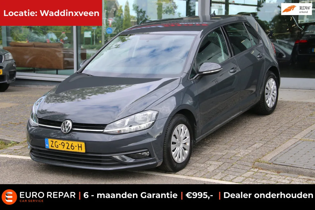 Volkswagen Golf (2019) — foto 1