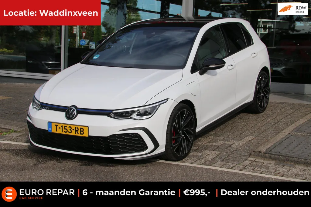 Volkswagen Golf (2021) — foto 1