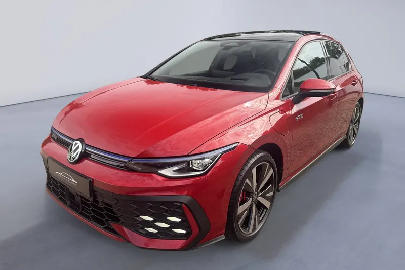 Volkswagen Golf (2025)