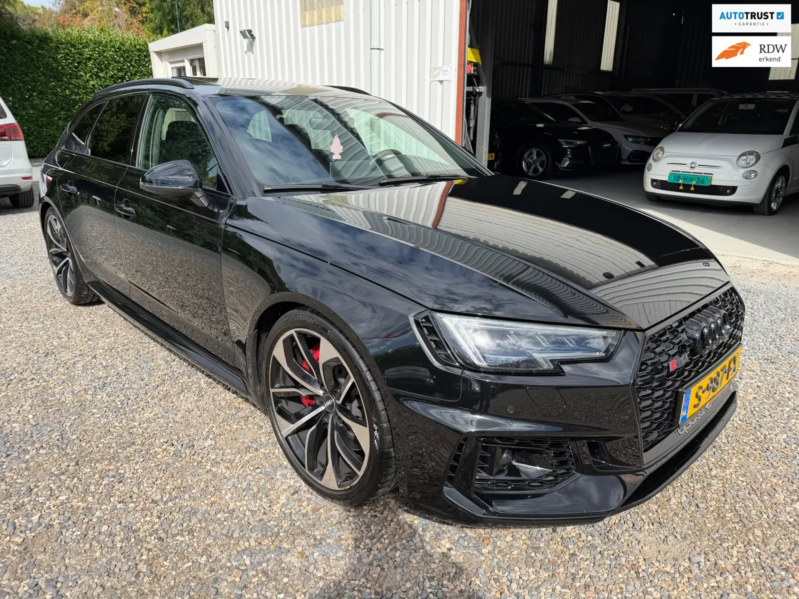 Audi A4 (2019) — foto 1
