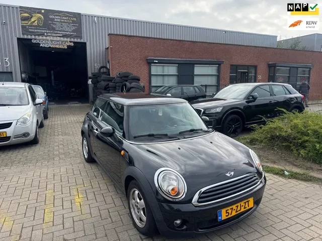 MINI One (2008) — foto 1