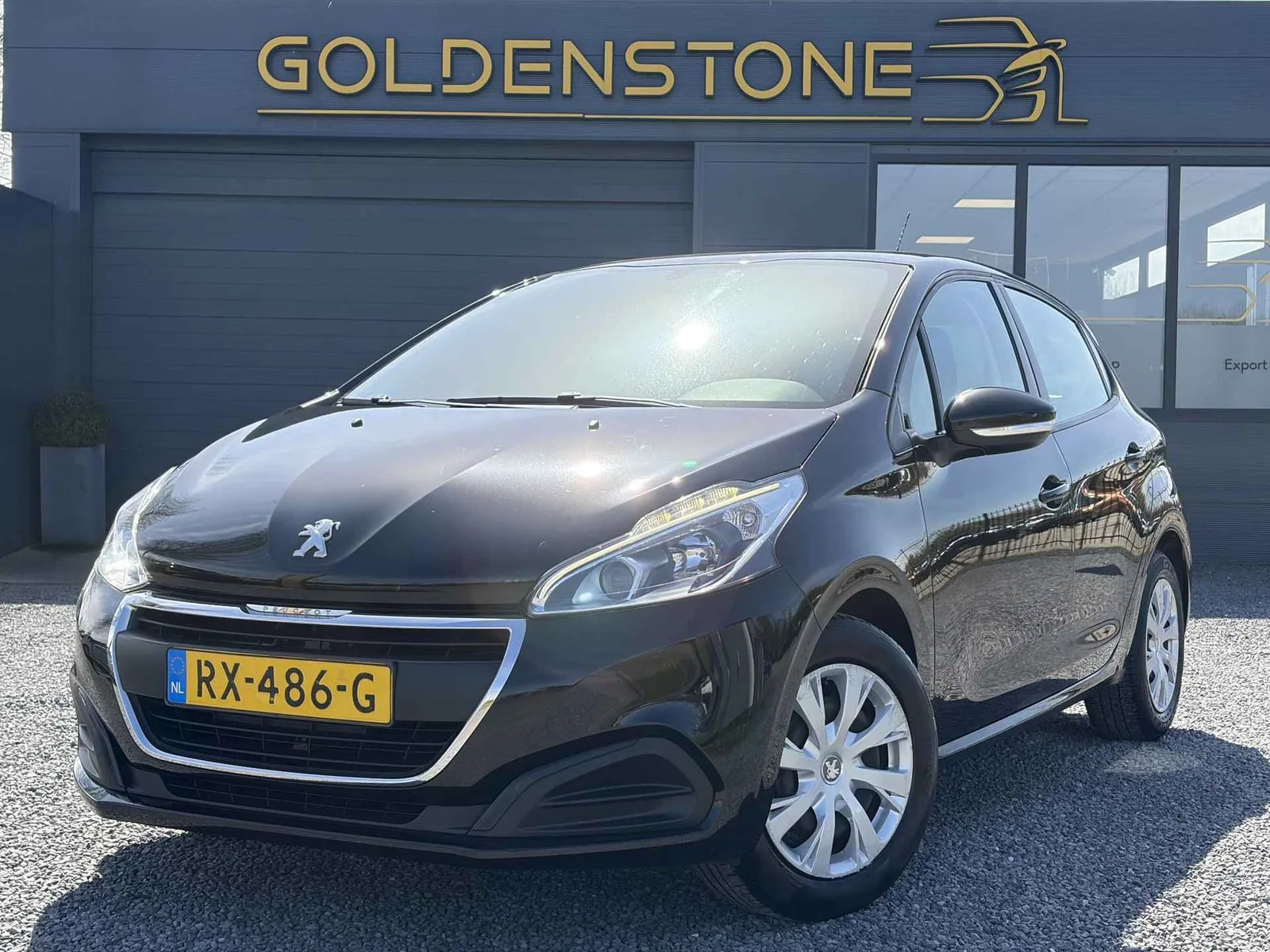 Peugeot 208 (2018) — foto 1