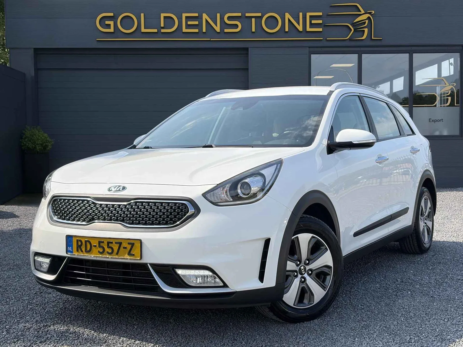 Kia Niro (2017) — foto 1