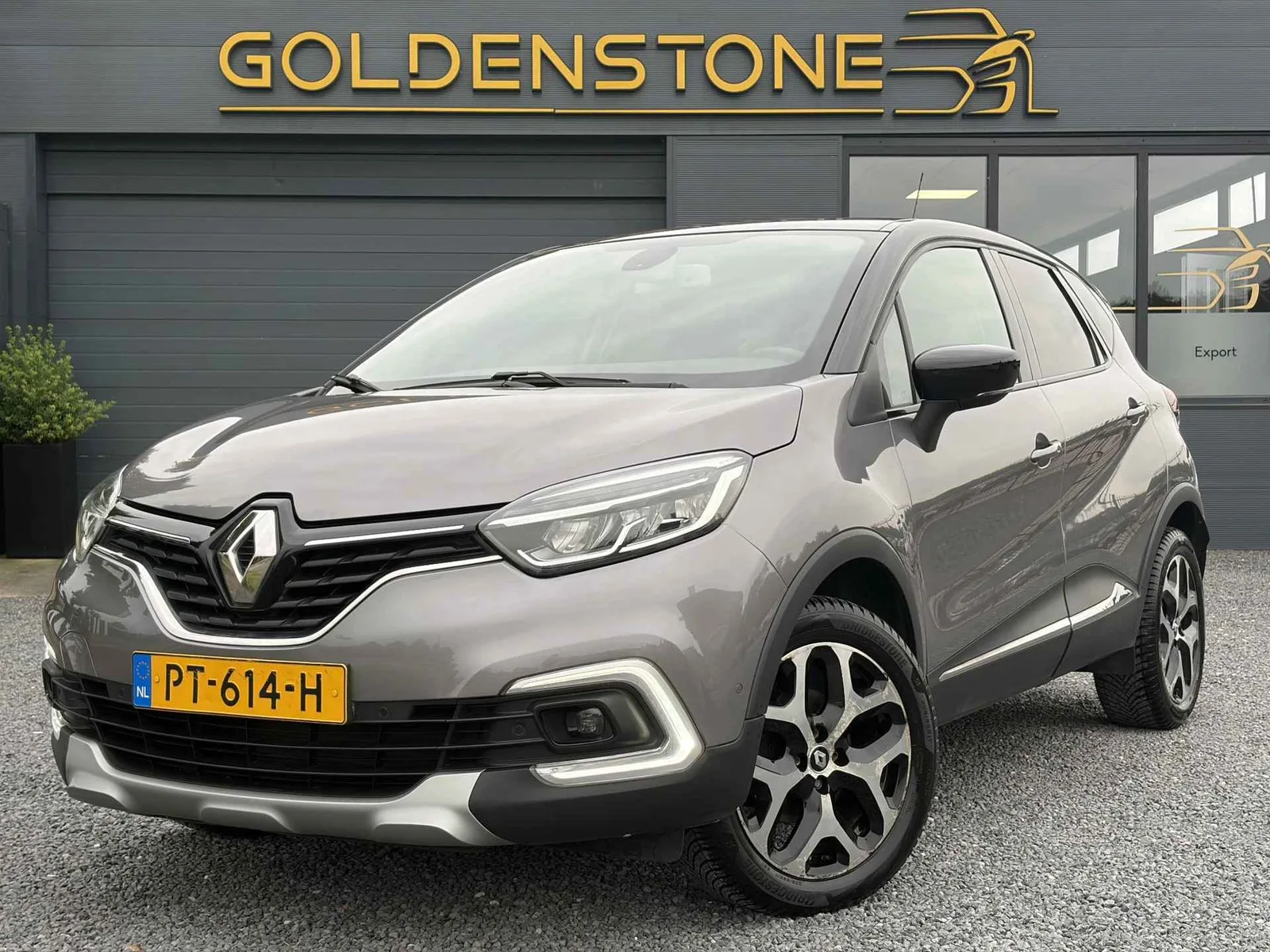Renault Captur (2017) — foto 1