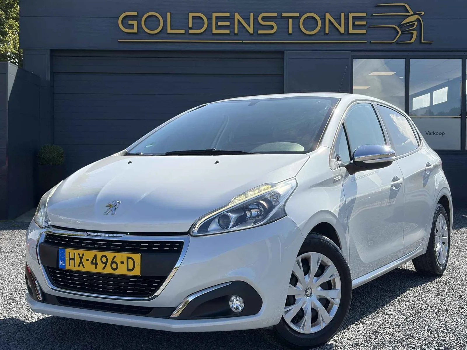 Peugeot 208 (2016) — foto 1