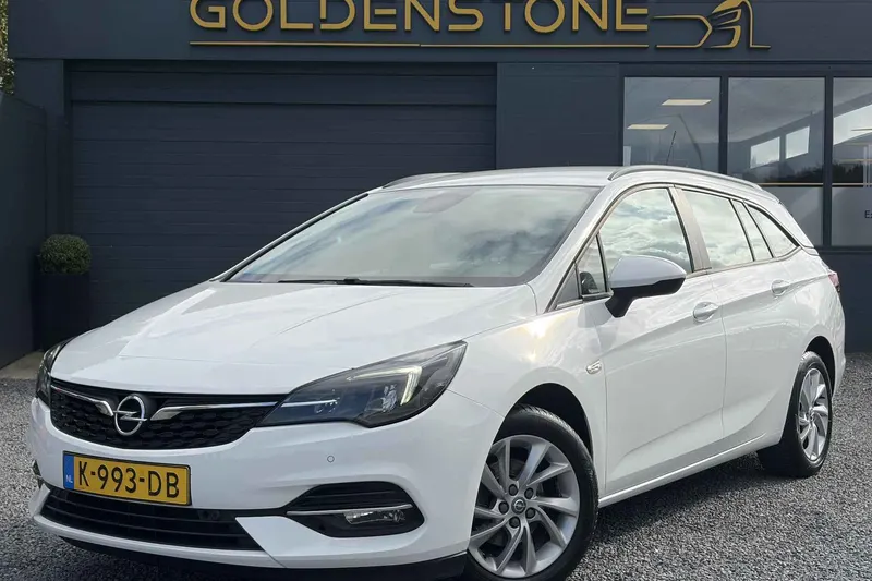 Opel Astra (2020)