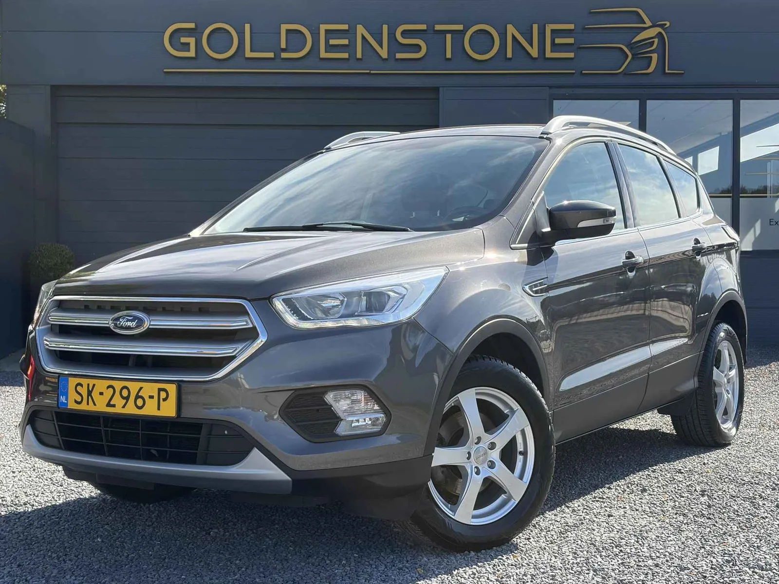 Ford Kuga (2018) — foto 1