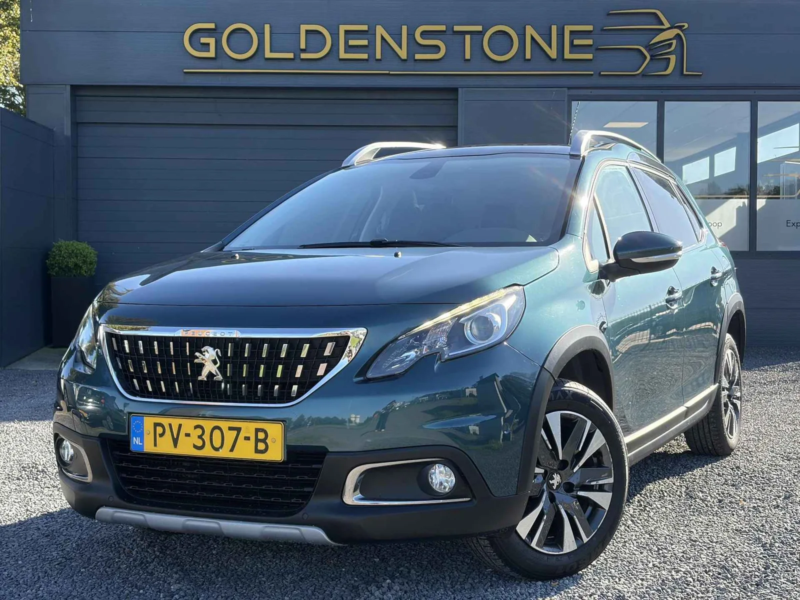 Peugeot 2008 (2017) — foto 1