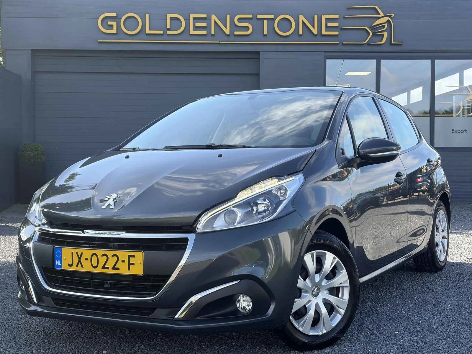 Peugeot 208 (2016) — foto 1