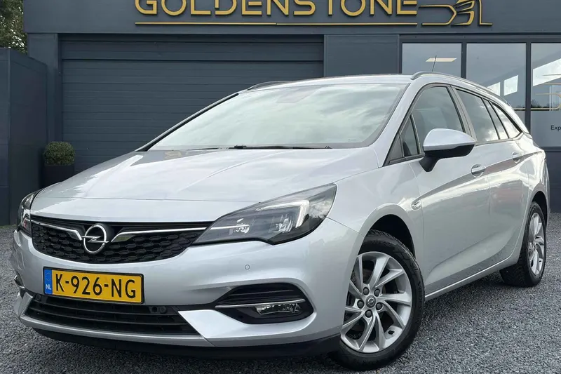 Opel Astra (2021)