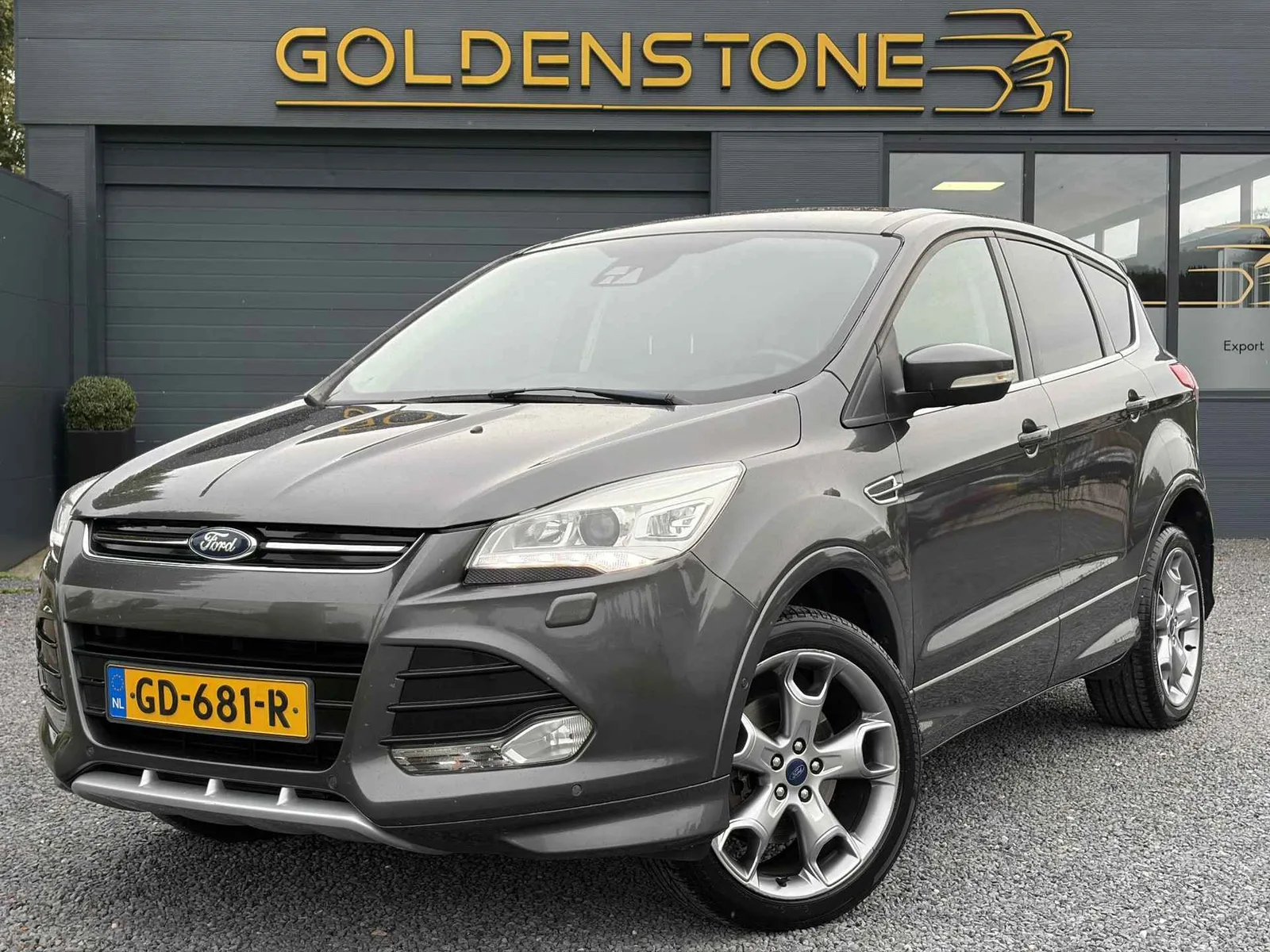 Ford Kuga (2015) — foto 1